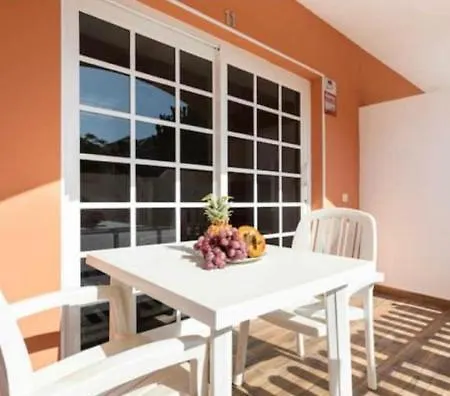 Apartment Gustamar 11 *